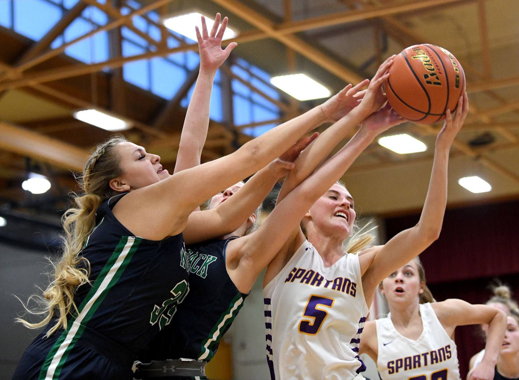 Sentinel vs. Glacier girls basketball 14